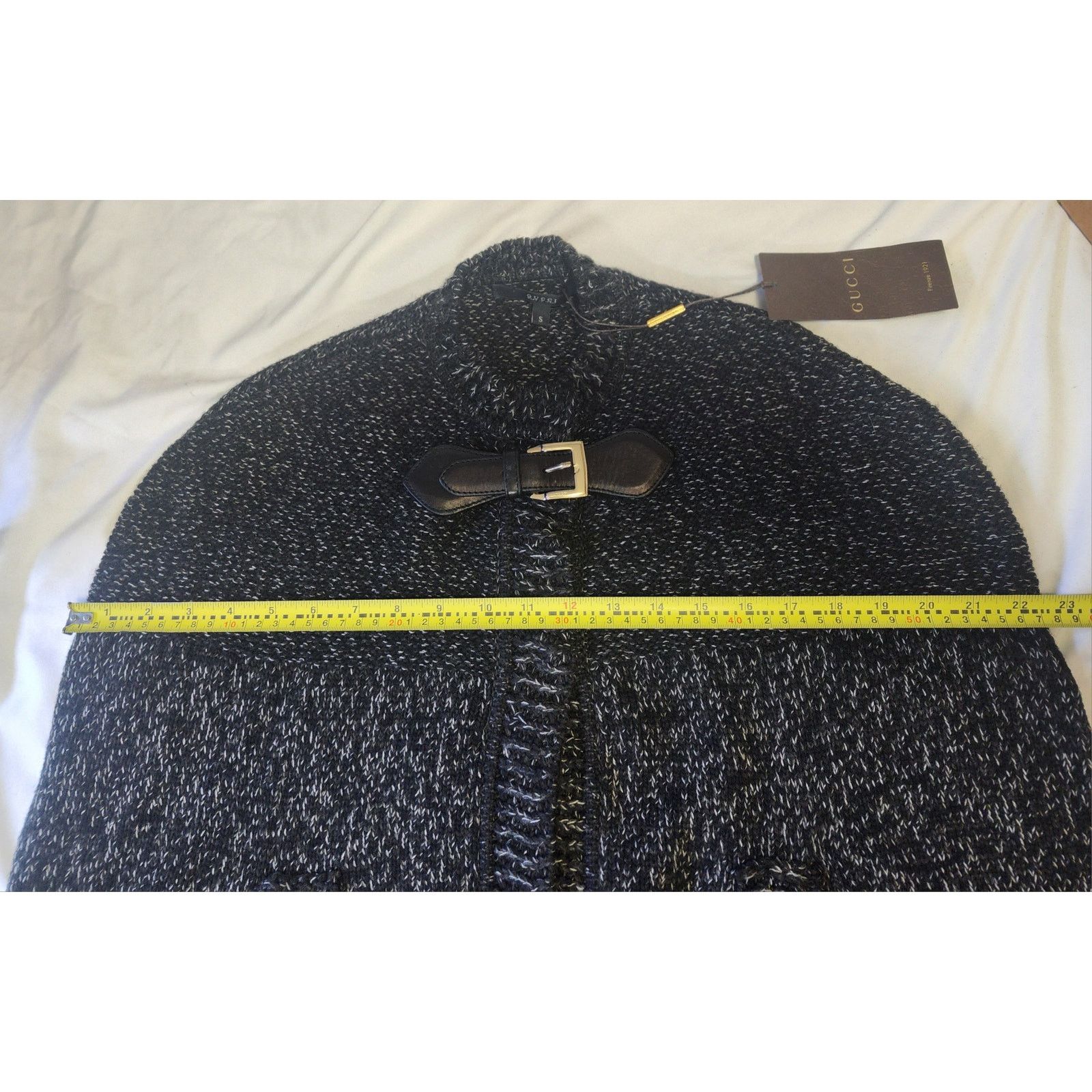 Gucci NWT GUCCI GG Logo Wool Sweater Cape Coat Jacket W belt buckl Size S / US 4 / IT 40 - 7 Thumbnail