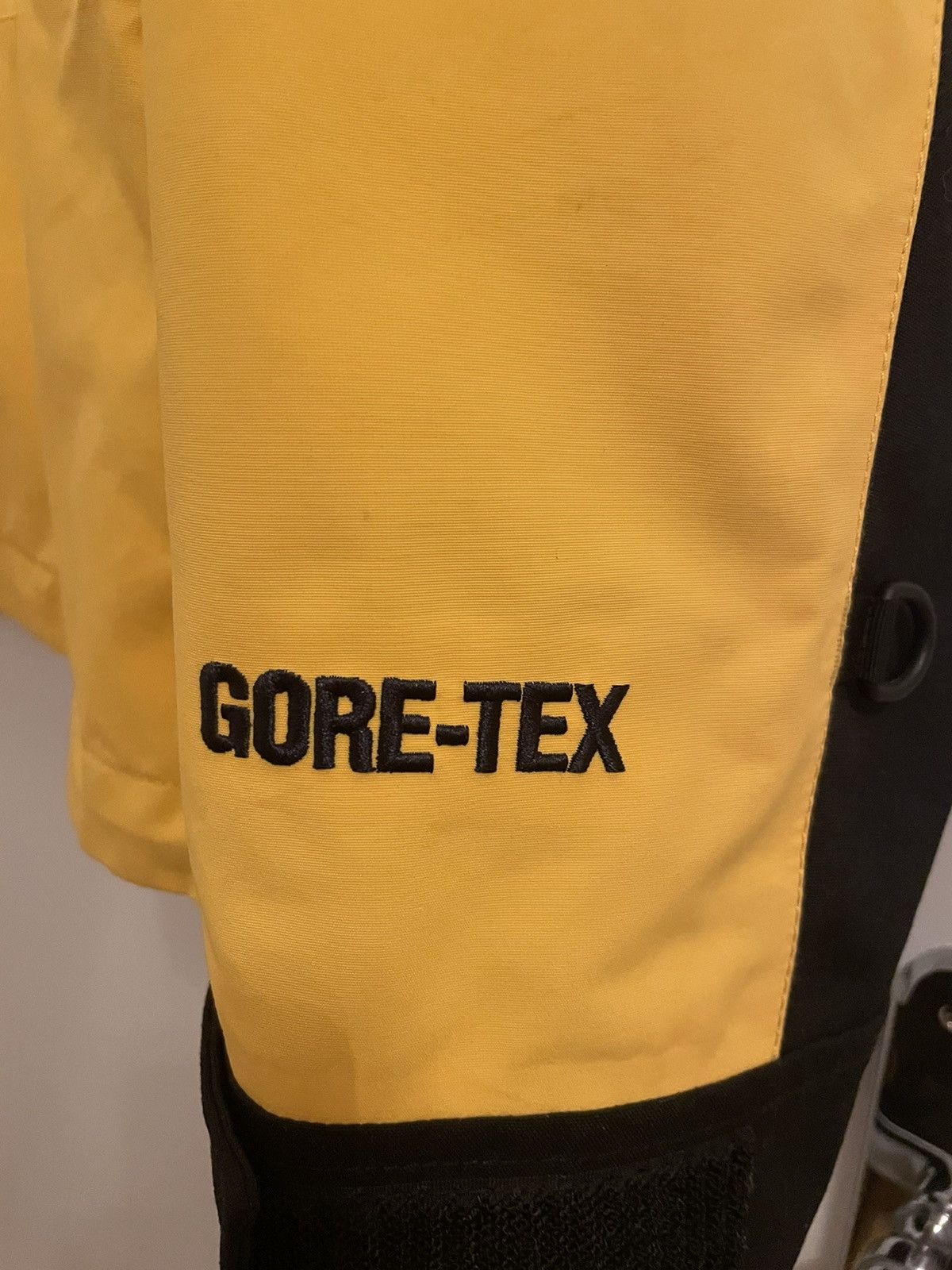 Goretex × Supreme × The North Face Supreme The North Face Arc Logo Mountain Parka Size US L / EU 52-54 / 3 - 3 Thumbnail