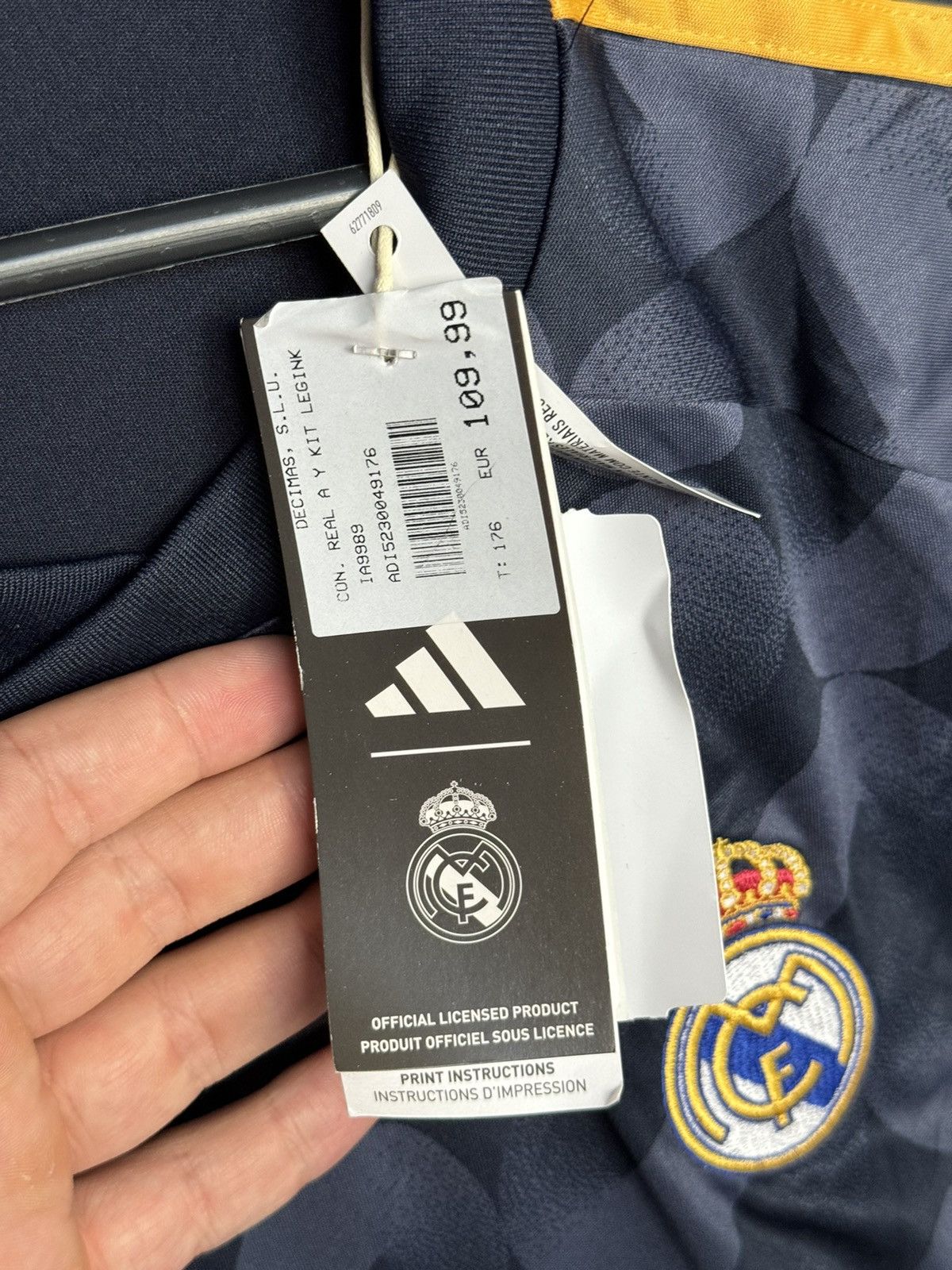 Adidas KIDS New Real Madrid 23/24 Away Football Jersey T-Shirt Size US S / EU 44-46 / 1 - 8 Thumbnail