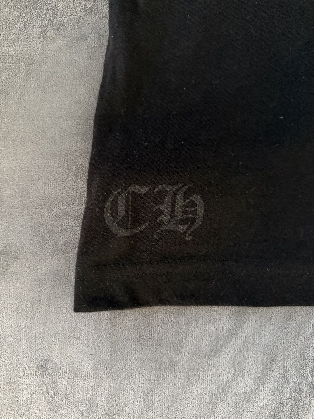 Chrome Hearts Chrome hearts blue neck logo tee size M preowned Size US M / EU 48-50 / 2 - 4 Thumbnail