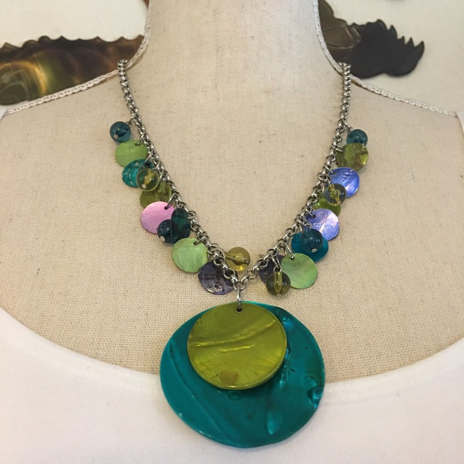 Jewelry Multi tone dyed shell beaded silver tone necklace Size ONE SIZE - 1 Thumbnail