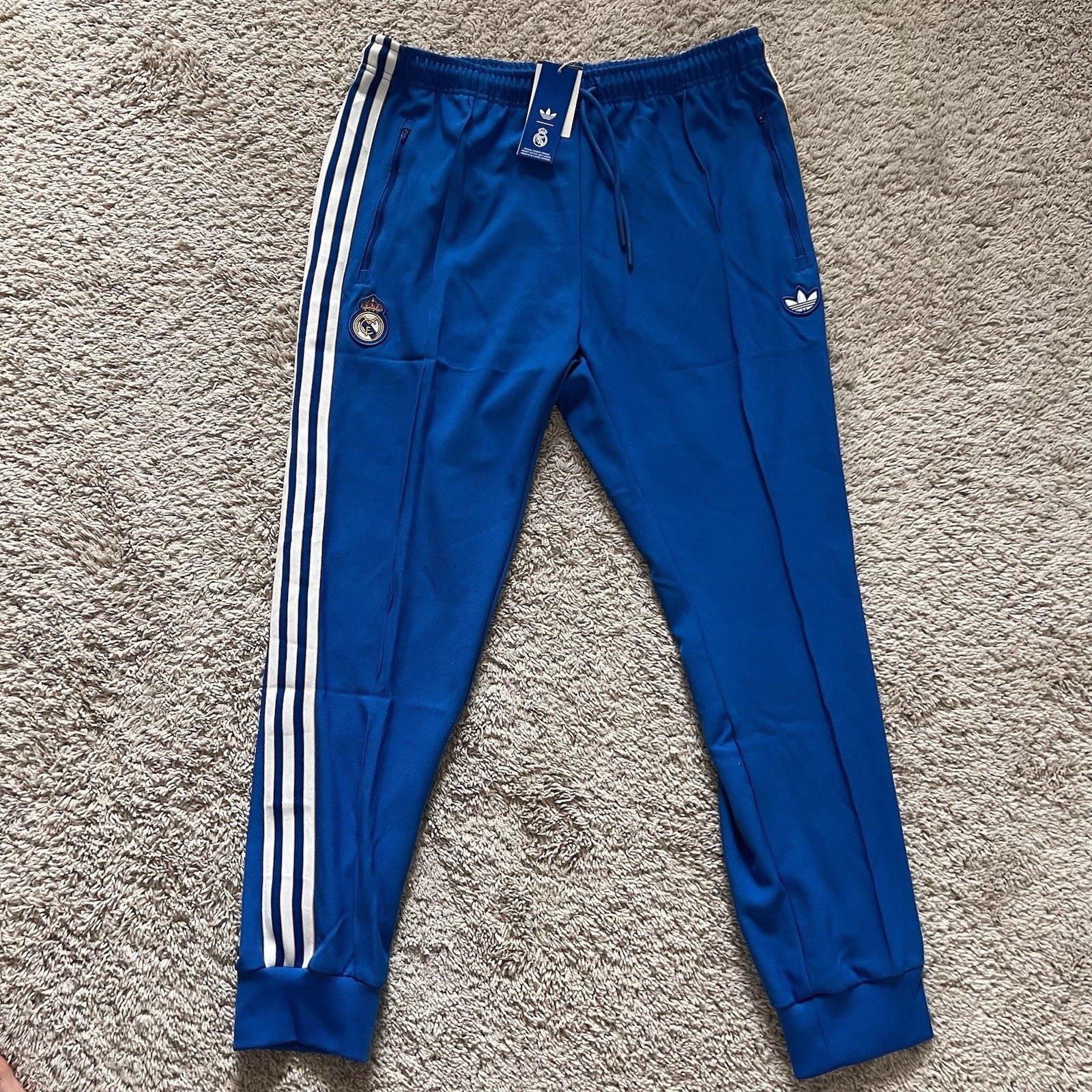 Adidas adidas Originals Real Madrid Icons Track Pants Size XL NWT Size US 34 / EU 50 - 4 Thumbnail