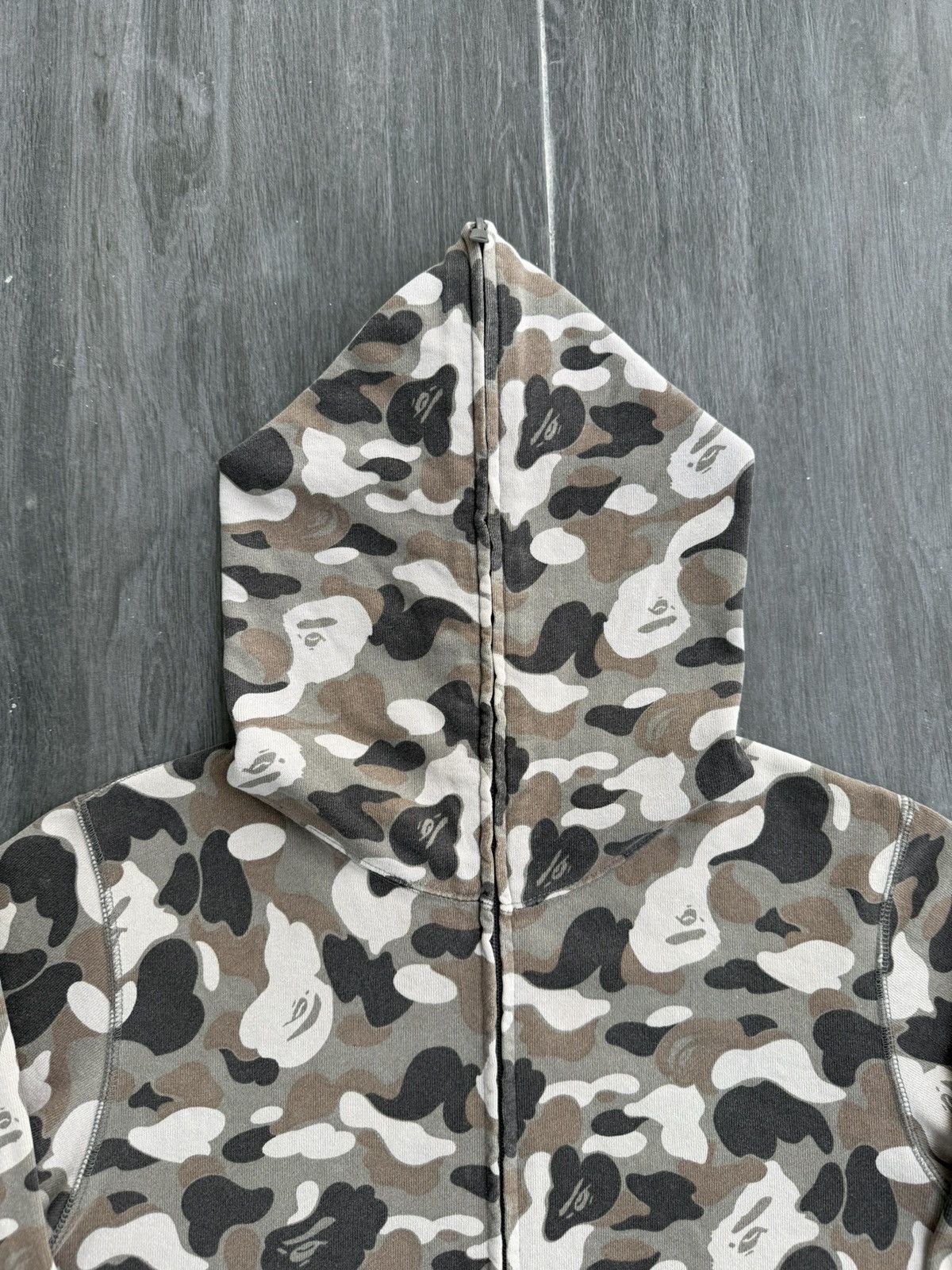 Bape Vintage A Bathing Ape "BAPE" 1st Camo Fullzip Hoodie Nigo Size US S / EU 44-46 / 1 - 5 Thumbnail