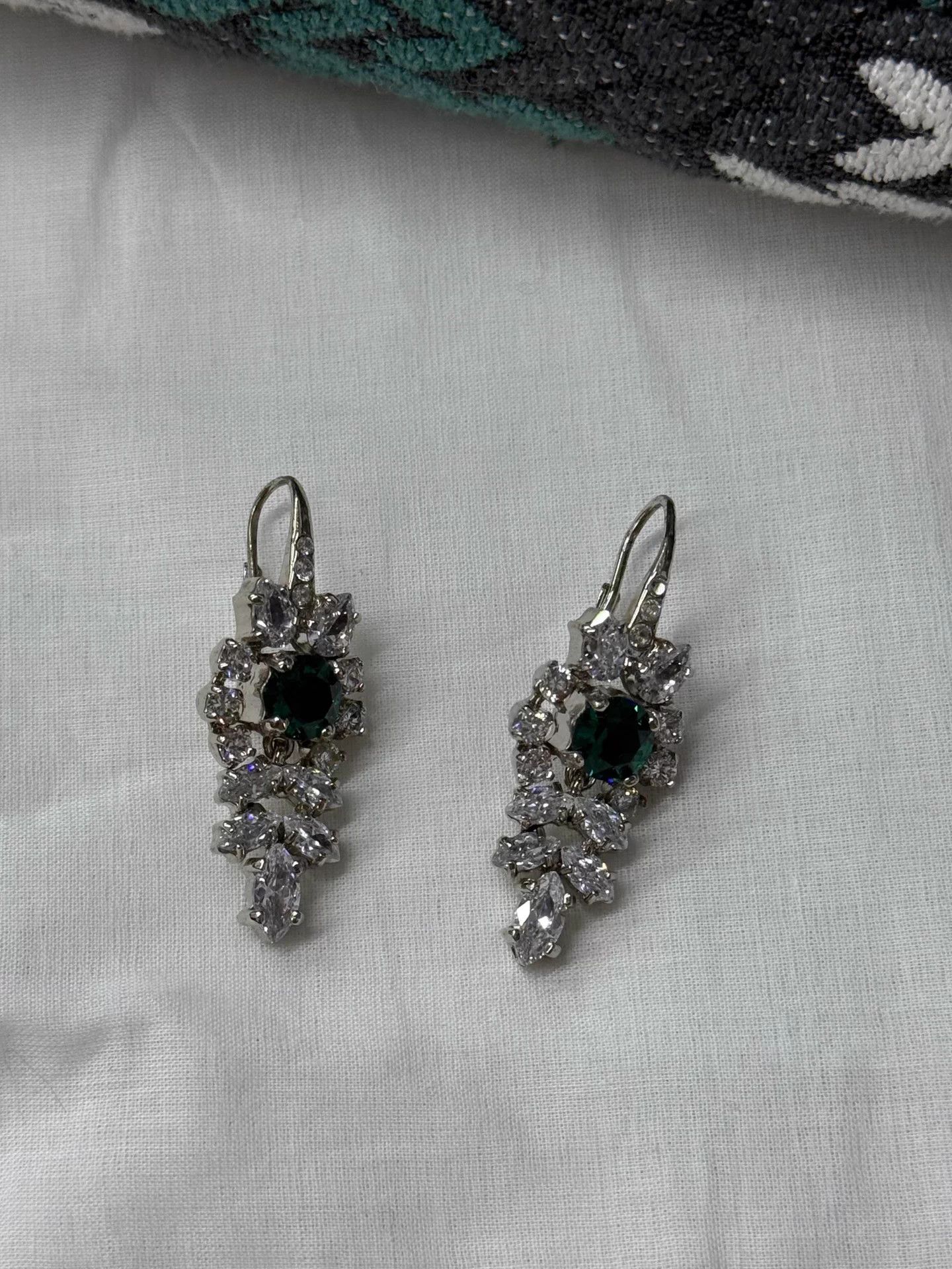Prada PRADA Emerald Crystal Brooch Earrings New Size ONE SIZE - 5 Thumbnail