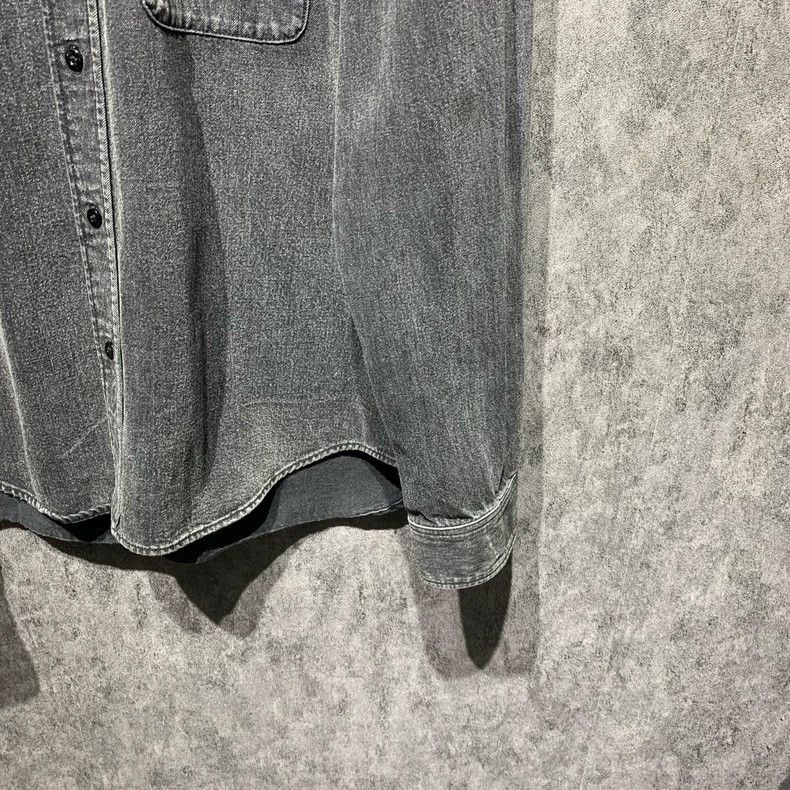 Balenciaga Balenciaga size 39 Washed denim shirt with logo on back shi Size US M / EU 48-50 / 2 - 8 Thumbnail