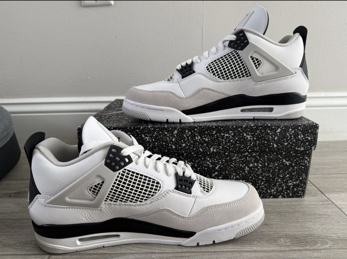 Jordan Brand Jordan 4 Retro Military Black White Black Neutral Grey Sz 12 Size US 12 / EU 45 - 2 Thumbnail