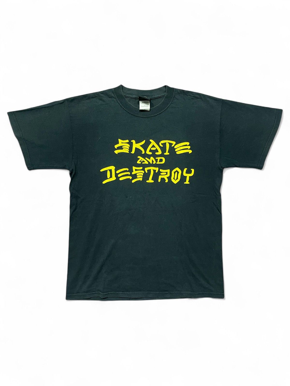 Thrasher VINTAGE THRASHER SKATE AND DESTROY TSHIRT Size US M / EU 48-50 / 2 - 1 Thumbnail