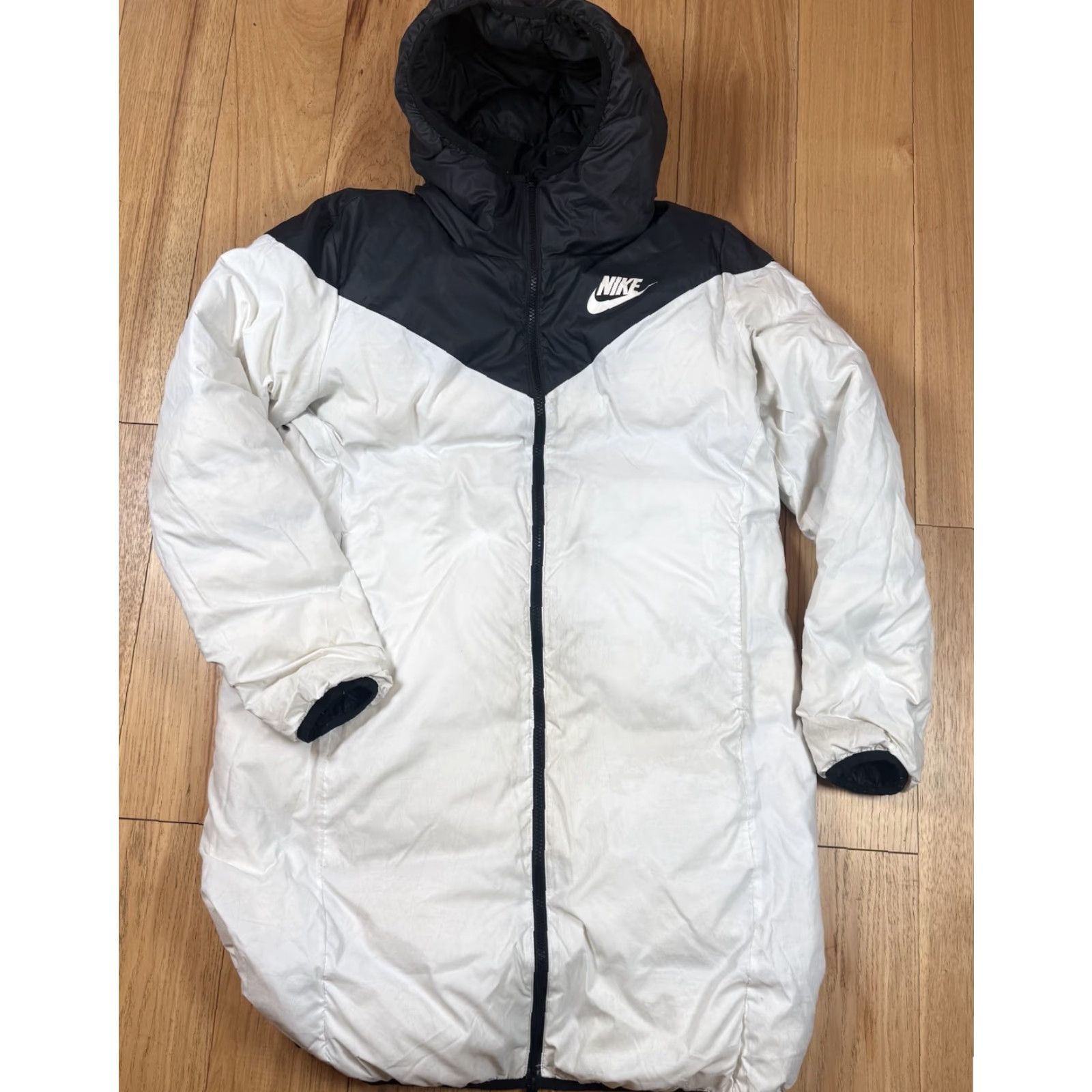 Nike Nike Reversible Puffer Jacket Women’s M Long Hooded Size M / US 6-8 / IT 42-44 - 7 Thumbnail