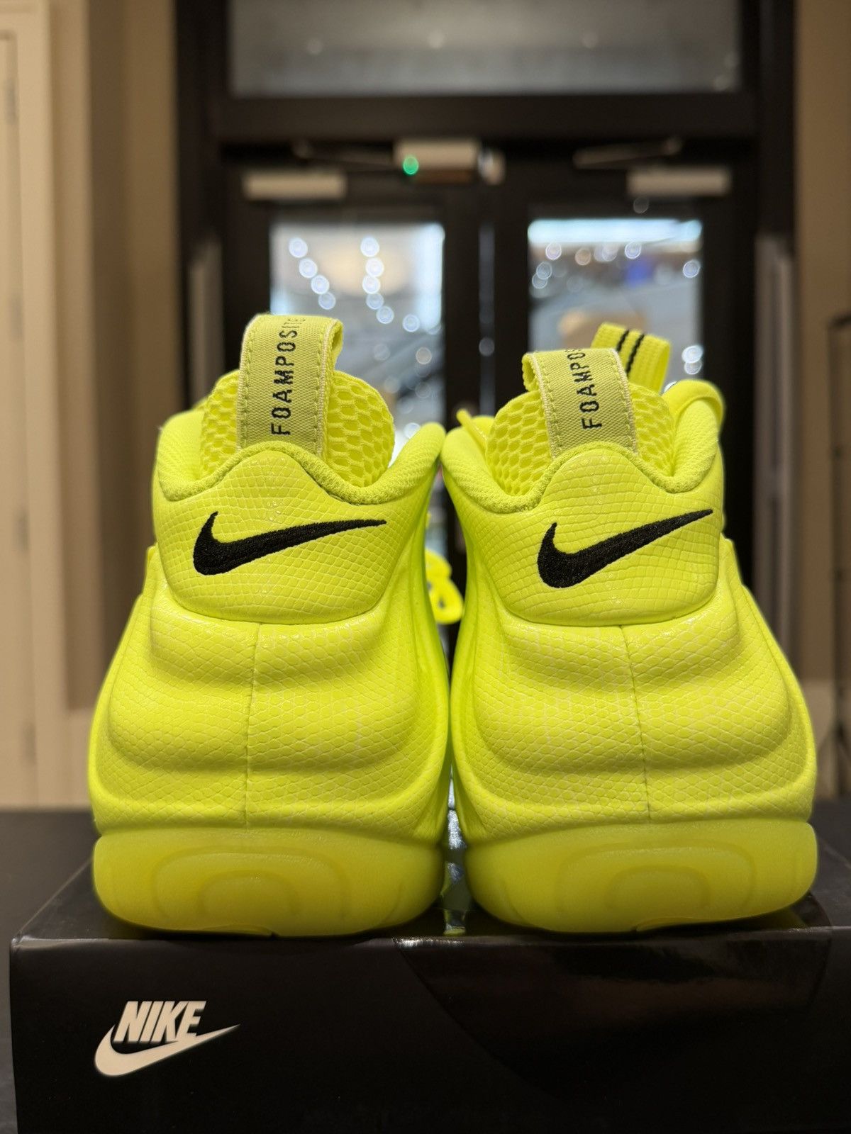 Nike Nike Air Foamposite Pro ‘Volt’ Size US 8 / EU 41 - 3 Thumbnail