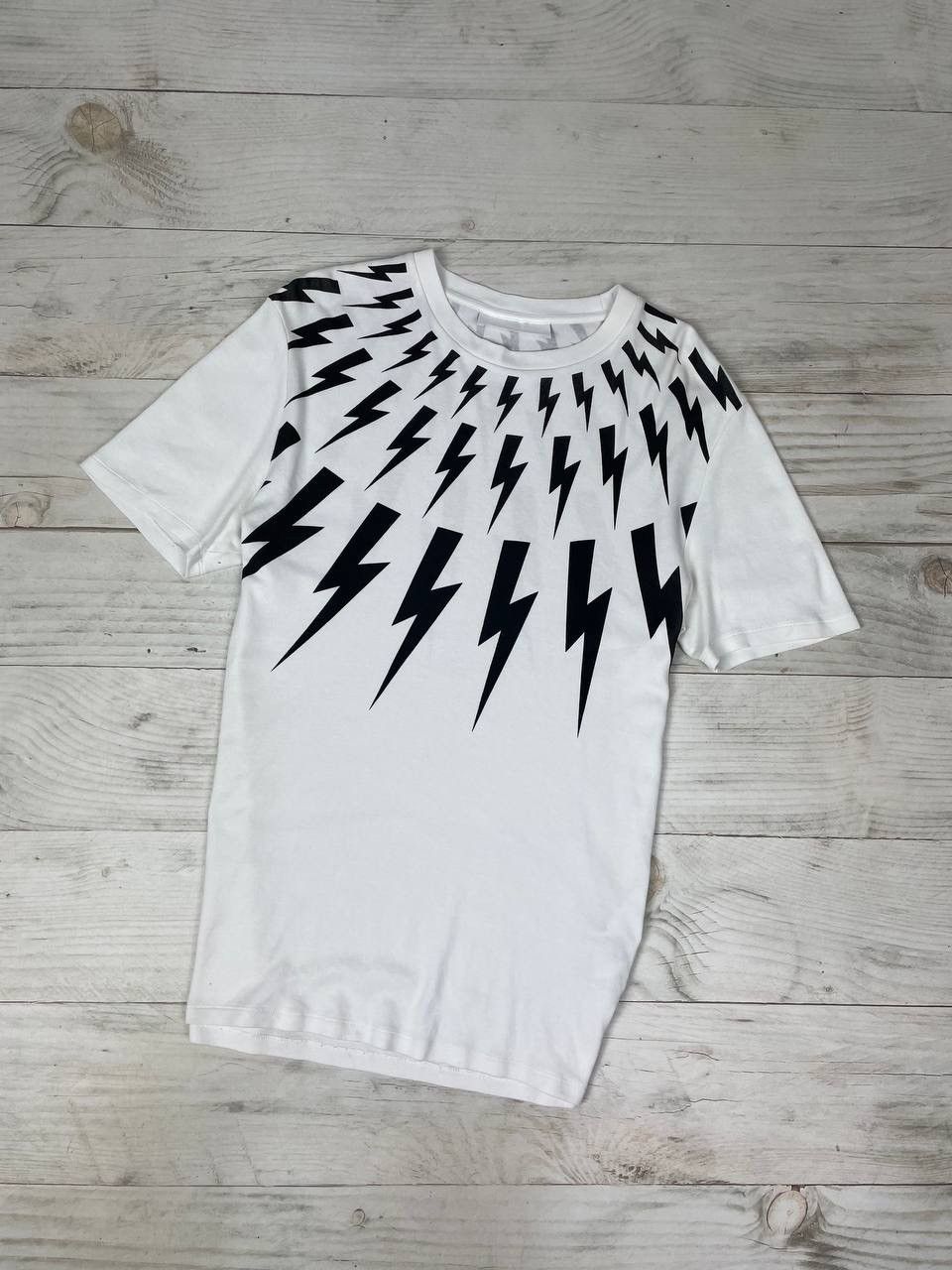 Neil Barrett Neil Barrett Bolt T-Shirt Over Print M Size US M / EU 48-50 / 2 - 1 Thumbnail
