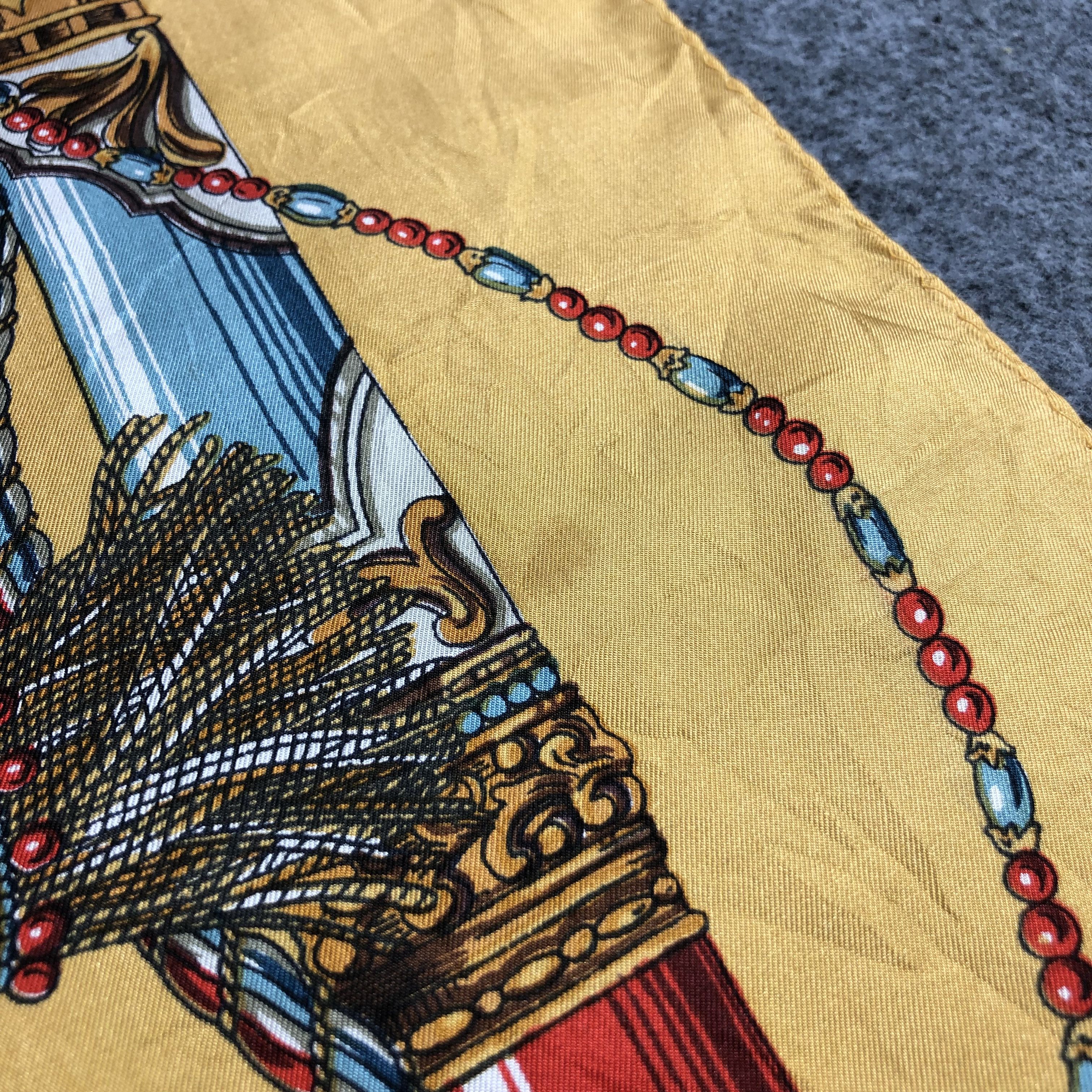 Japanese Brand Pola Luxury Design Silk Scarf M562 Size ONE SIZE - 6 Thumbnail