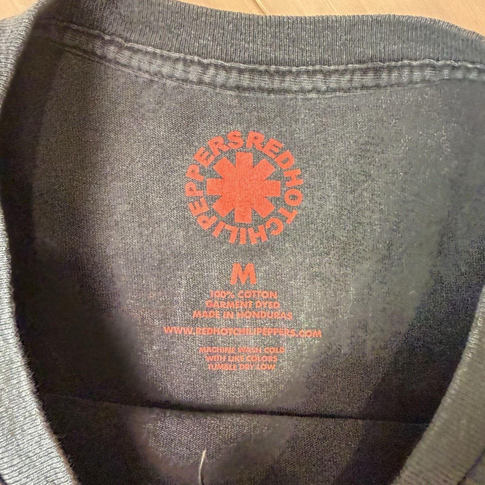 Other Red Hot Chili Peppers Unlimited Love World Tour Shirt M Size US M / EU 48-50 / 2 - 6 Thumbnail