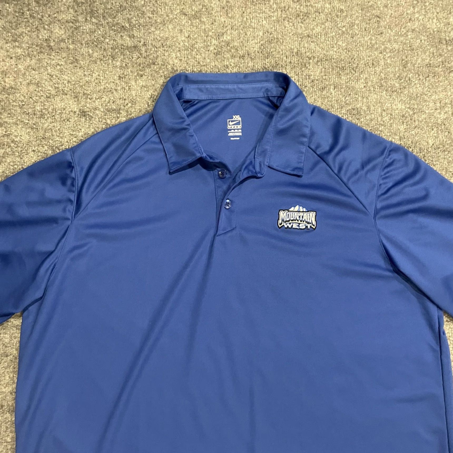 Nike VINTAGE Nike Mountain West Polo Shirt Mens 2XL Blue Dri-FIT Lightweight Short Sleeve Collared Golf NCAA Mens Size US XXL / EU 58 / 5 - 3 Thumbnail