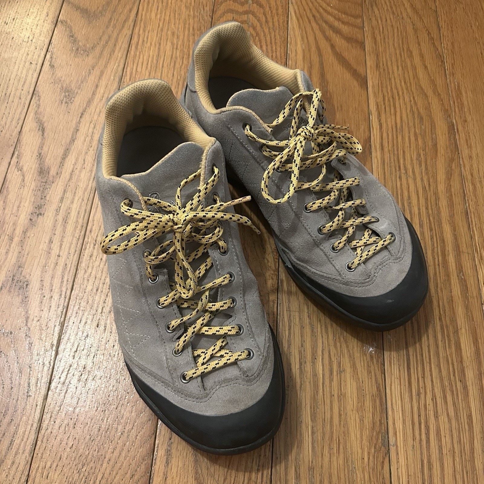 Other Scarpa Mystic Lite Suede Vibram Approach Shoes Sneakers Size US 7.5 / EU 40-41 - 2 Thumbnail