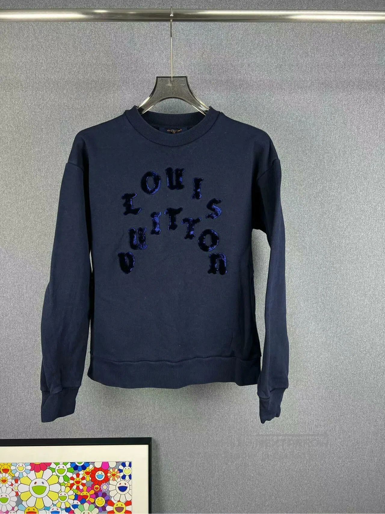 Louis Vuitton louis vuitton plush logo sweatshirt in blue. Size US M / EU 48-50 / 2 - 1 Thumbnail