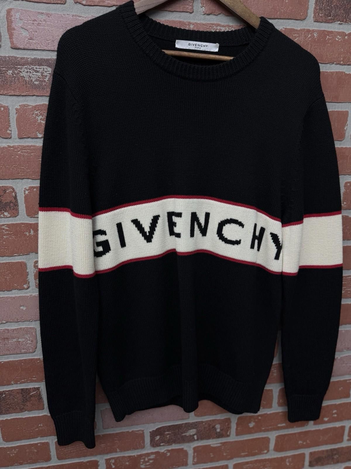 Givenchy Givenchy Red White and Black Knit Sweater Size Medium Men’s Size US M / EU 48-50 / 2 - 2 Thumbnail