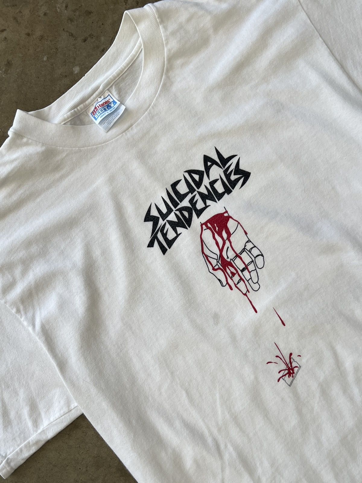 Vintage 1997 Suicidal Tendencies Band Tee Large