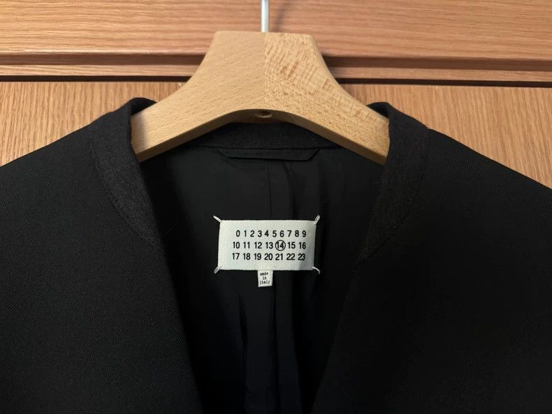 Maison Margiela Maison Margiela Black collarless suit coat 2502-Nextarrow Size US M / EU 48-50 / 2 - 4 Thumbnail