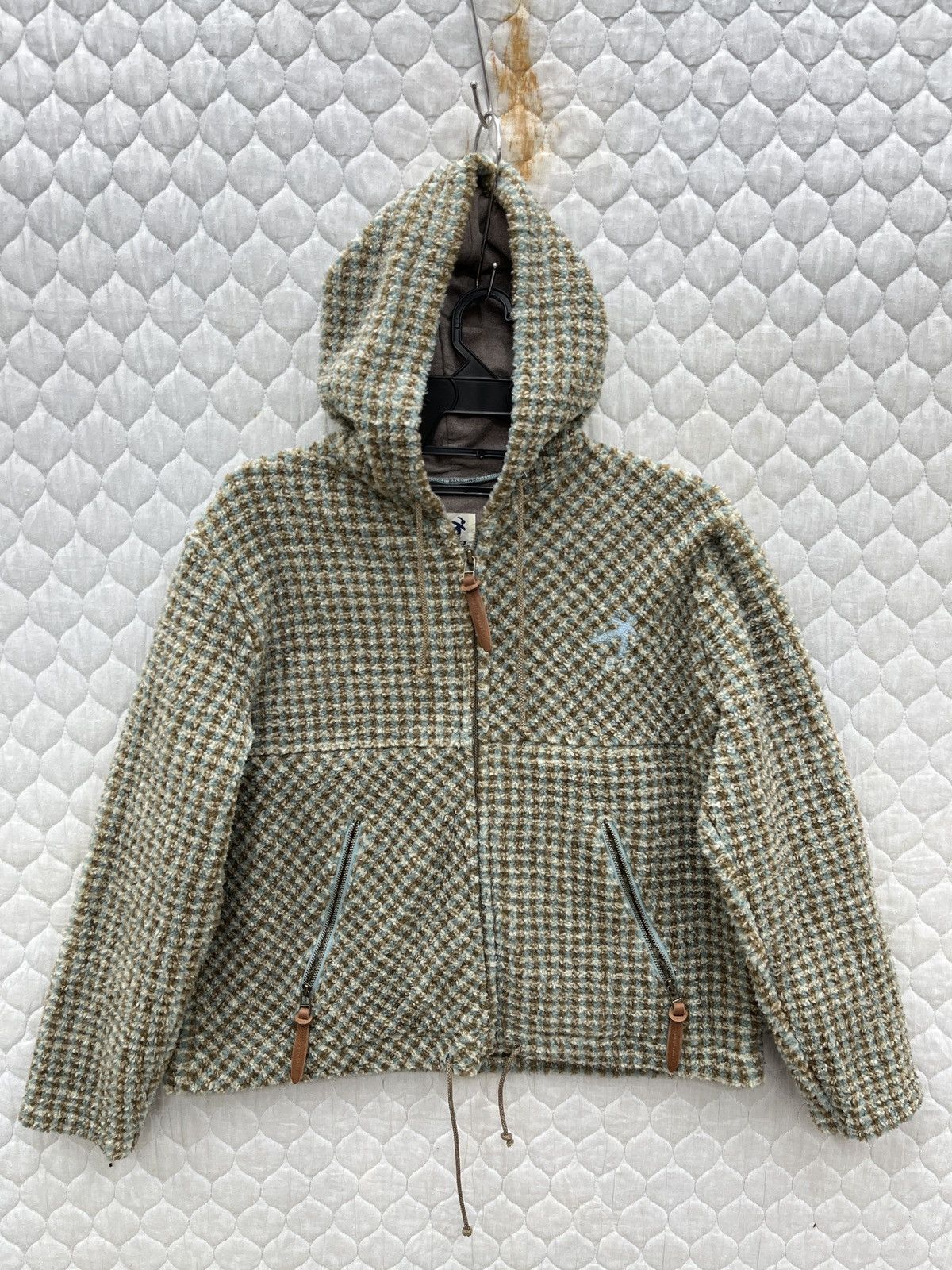 🔥ARCHIVE🔥 VTG HAI SPORTING GEAR ISSEY MIYAKE HOODIE