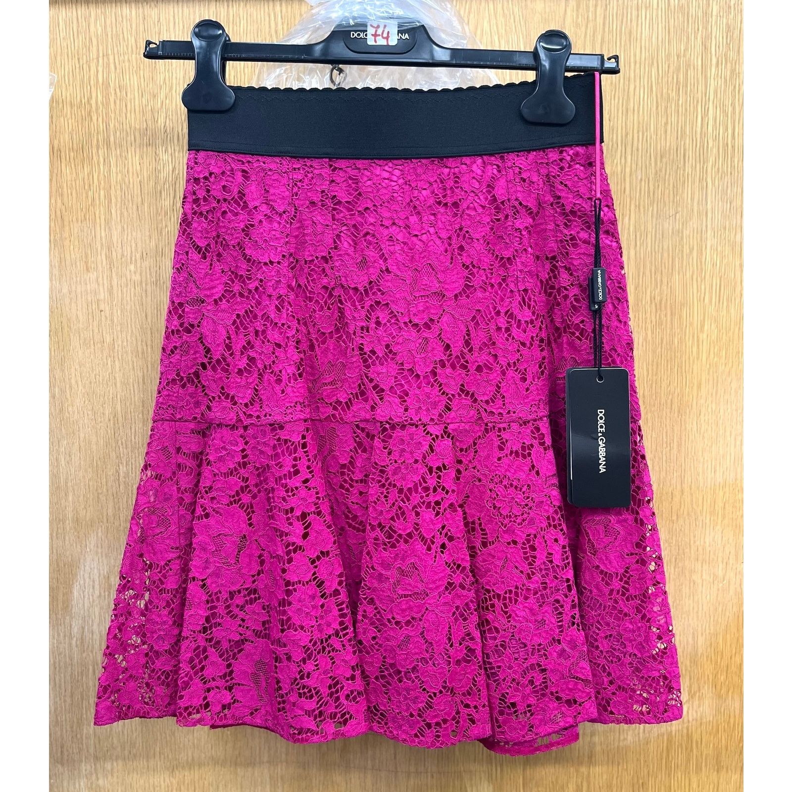 Dolce & Gabbana Dolce & Gabbana Fuchsia Floral Lace Mini Skirt IT 38 US XS Size 26" / US 2 / IT 38 - 5 Thumbnail