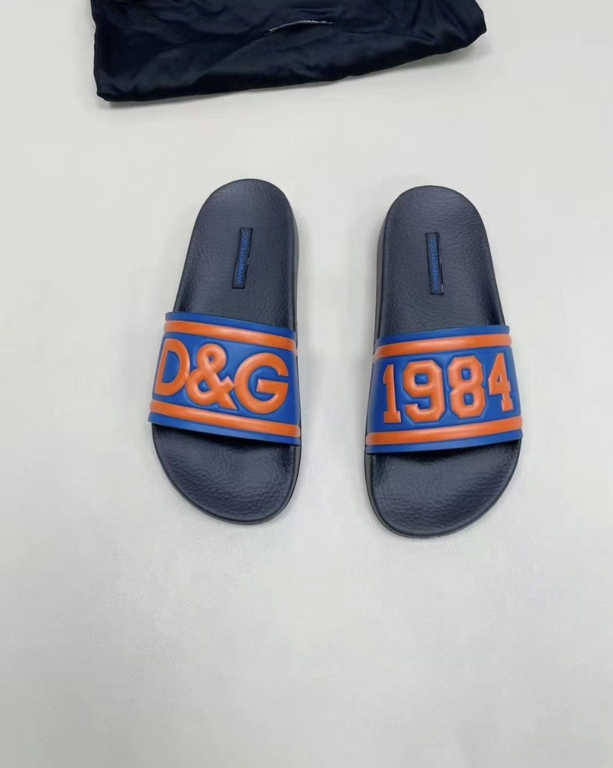 Dolce & Gabbana Dolce & Gabbana (DG) Slides J30 Size US 6.5 / EU 39-40 - 1 Thumbnail