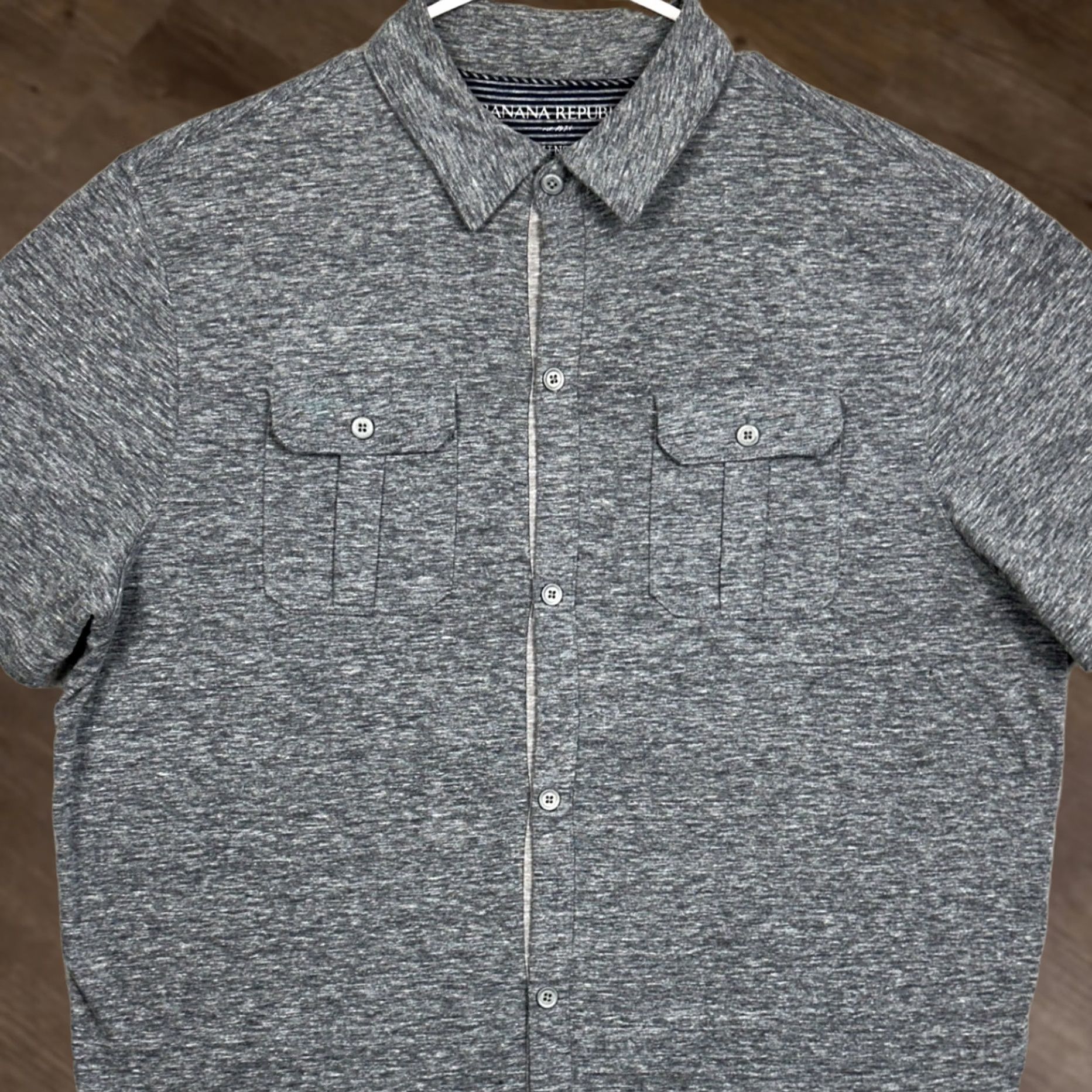 Banana Republic VINTAGE Banana Republic The Vintage T Shirt Button Up Gray XL Men Size US XL / EU 56 / 4 - 1 Thumbnail