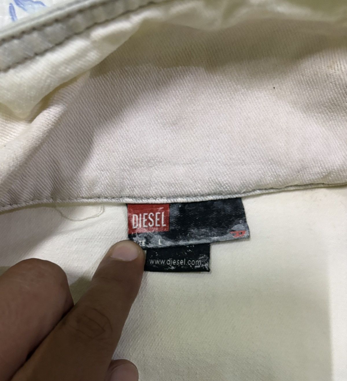 Diesel Diesel White Denim Type 3 Design Size US L / EU 52-54 / 3 - 19 Thumbnail