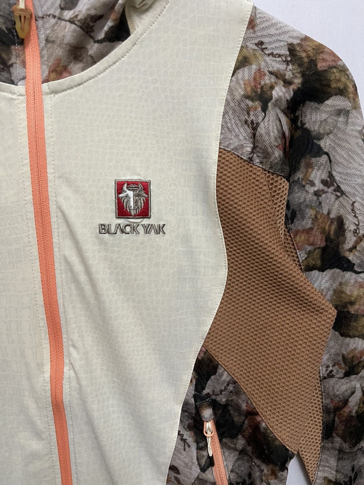 BLACKYAK Black Yak Light Jacket Forest Size US XS / EU 42 / 0 - 2 Thumbnail