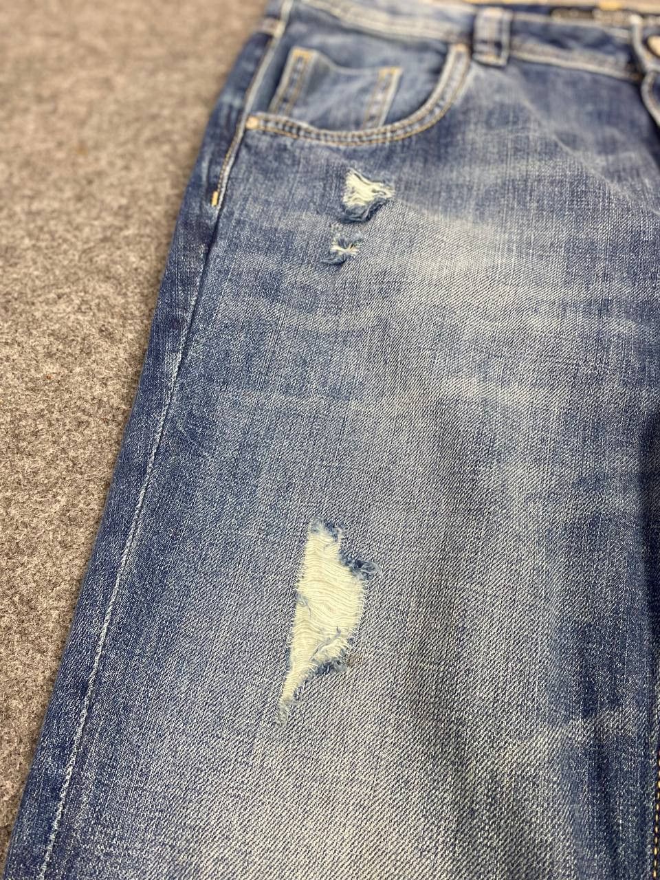 Other clockhouse denim straight cut distressed design Size 34" / US 12 / IT 48 - 9 Thumbnail