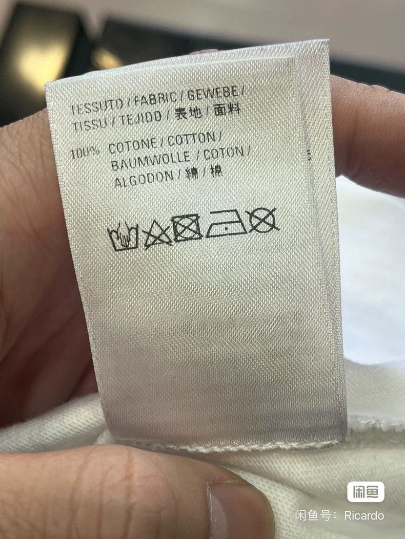 Balenciaga Balenciaga Press Short Sleeve White Size US S / EU 44-46 / 1 - 9 Thumbnail