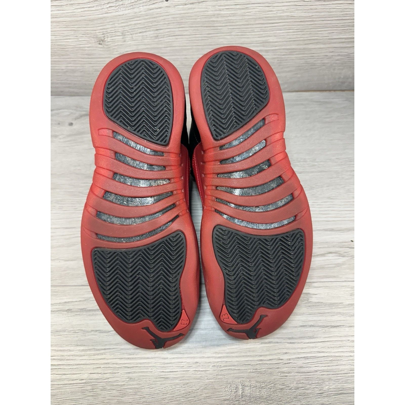 Jordan Brand Air Jordan 12 Retro Flu Game 2025 - Size 8 Size US 8 / EU 41 - 6 Thumbnail