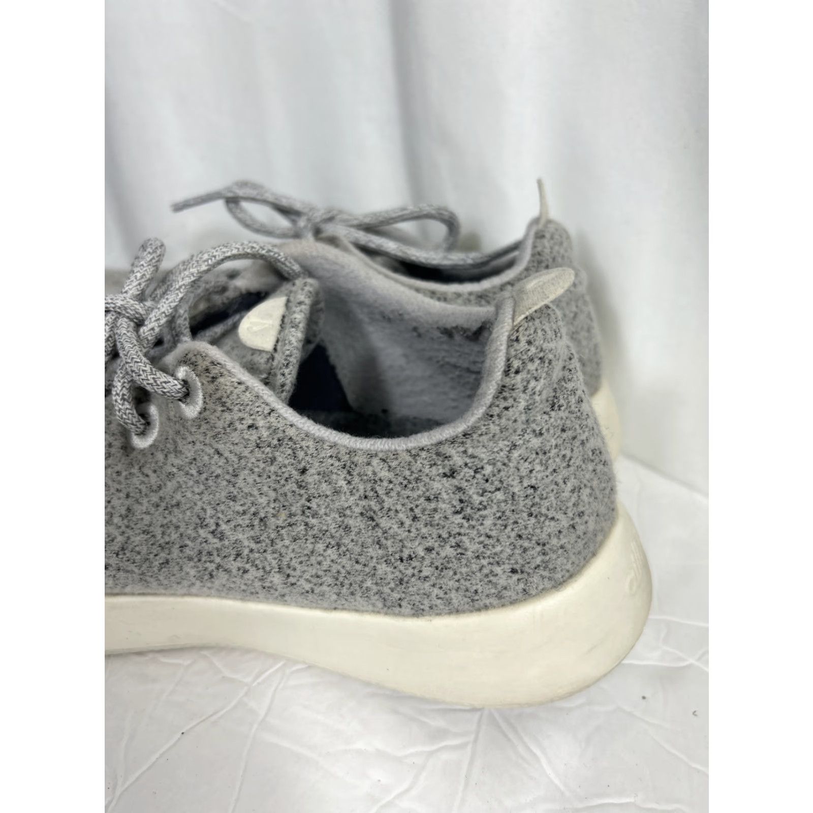Allbirds **AllBirds Wool Runner Mizzle Comfort Sneakers Womens Size 11 Gray** User: AllBirds Wool Runner Mizzle Comfort Sneakers Women Size 11 Gray Size US 9 / IT 39 - 7 Thumbnail