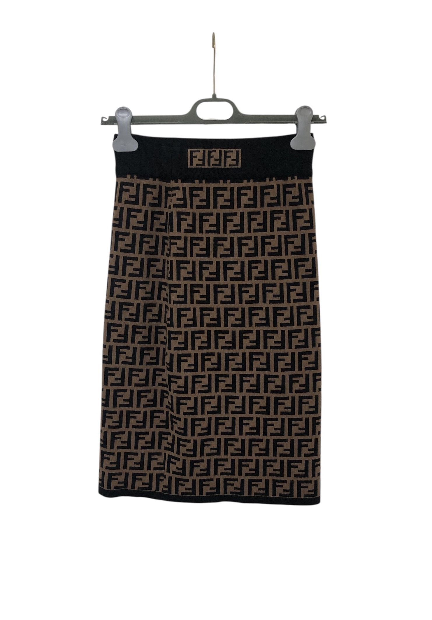 FENDI Linen skirt with side zip and slit ロゴ Linen skirt with side zip and slit FENDI - Nugnes1920