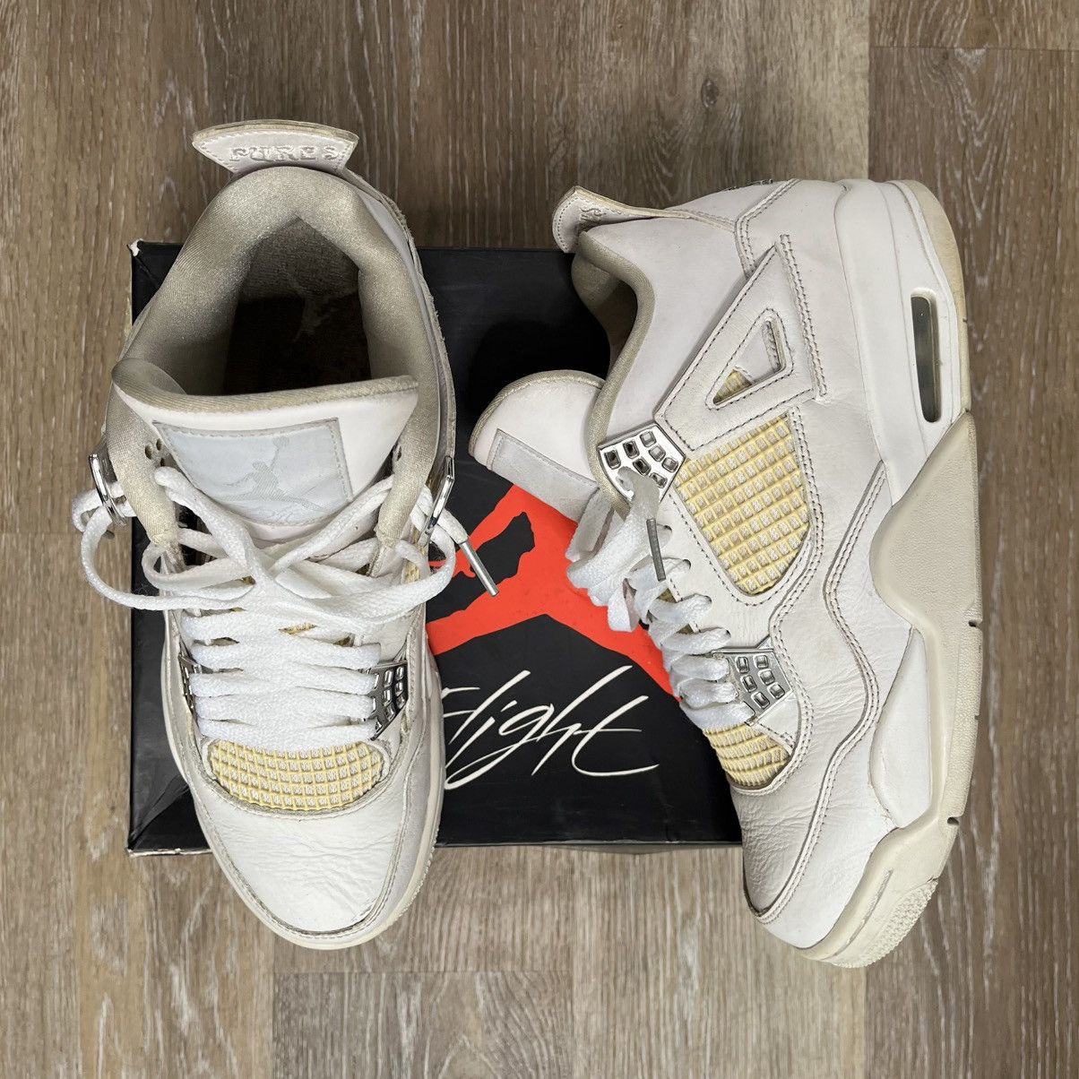 Jordan Brand 2017 pure money 4 Size US 9 / EU 42 - 2 Thumbnail