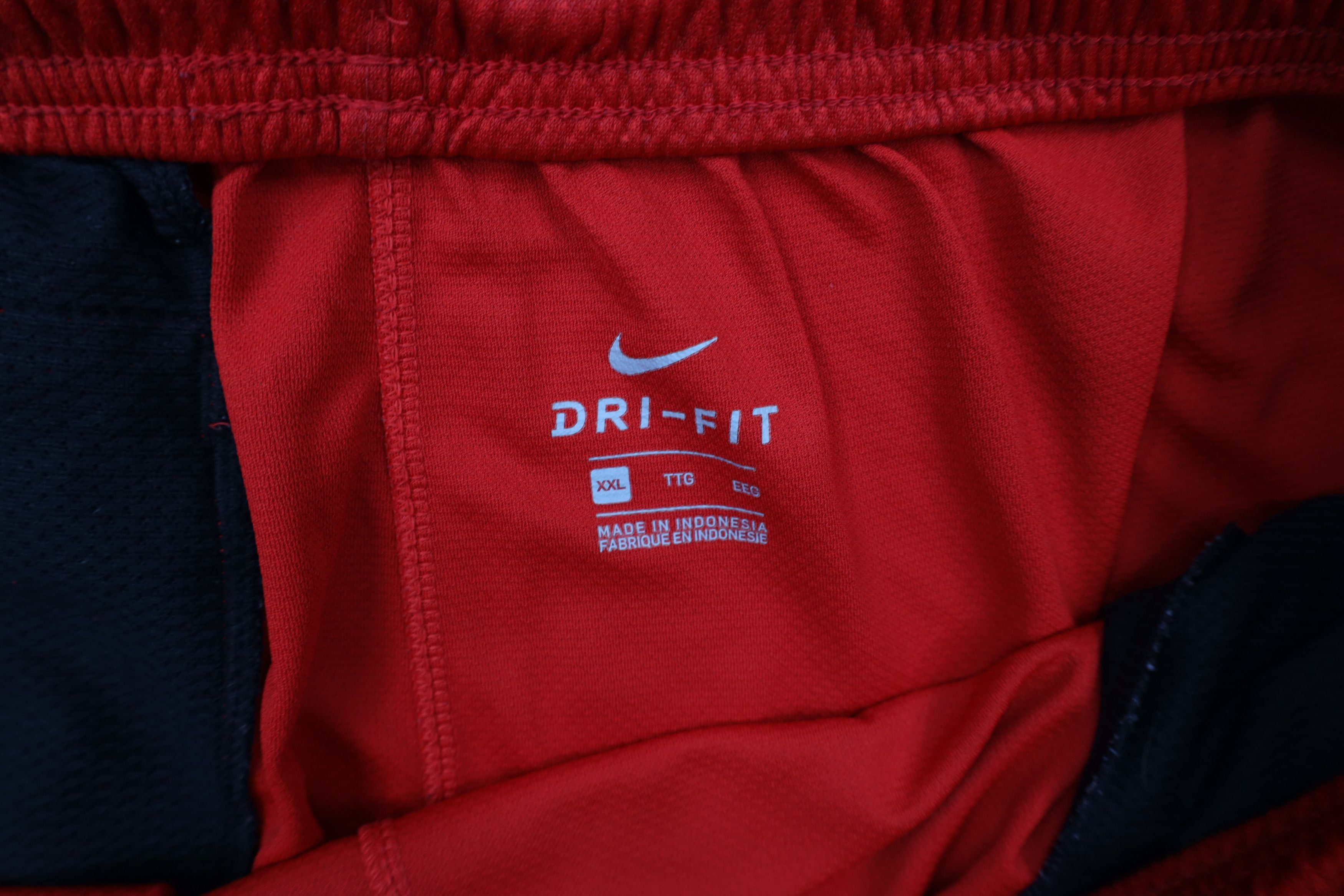 Nike × Vintage Vintage Nike Above Ohio State University Football Shorts Size US 38 / EU 54 - 8 Thumbnail
