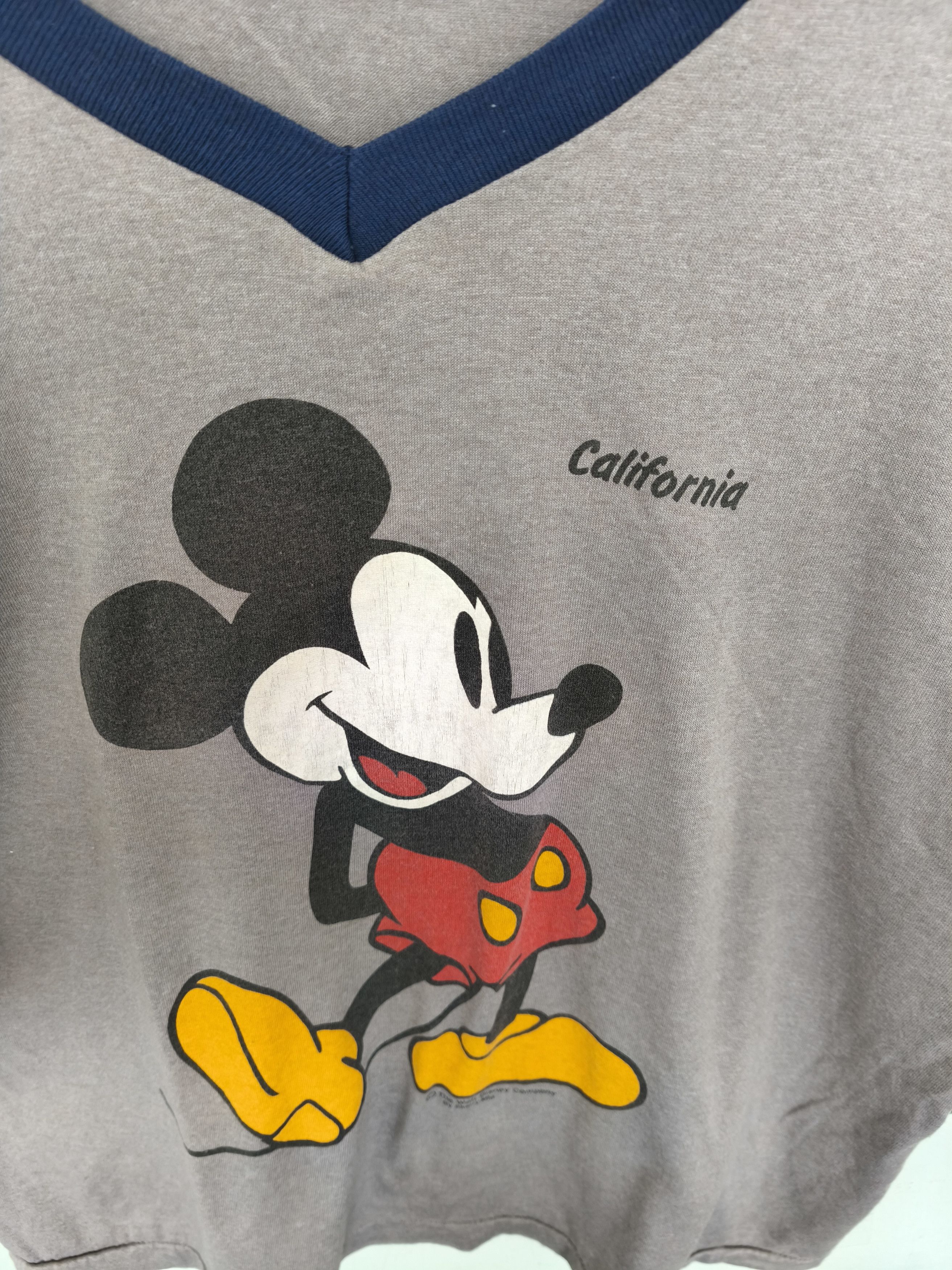 Mickey Mouse × Vintage Vintage 90s Mickey Mouse T-shirt Size US L / EU 52-54 / 3 - 3 Thumbnail
