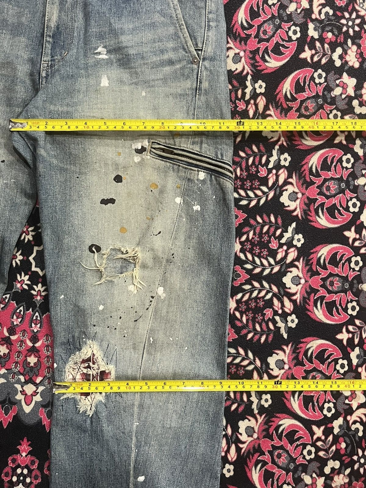 Le Grande Bleu (L.G.B.) Rattle Trap Paint Splattered Multizipper Distressed Jeans Size US 34 / EU 50 - 17 Thumbnail