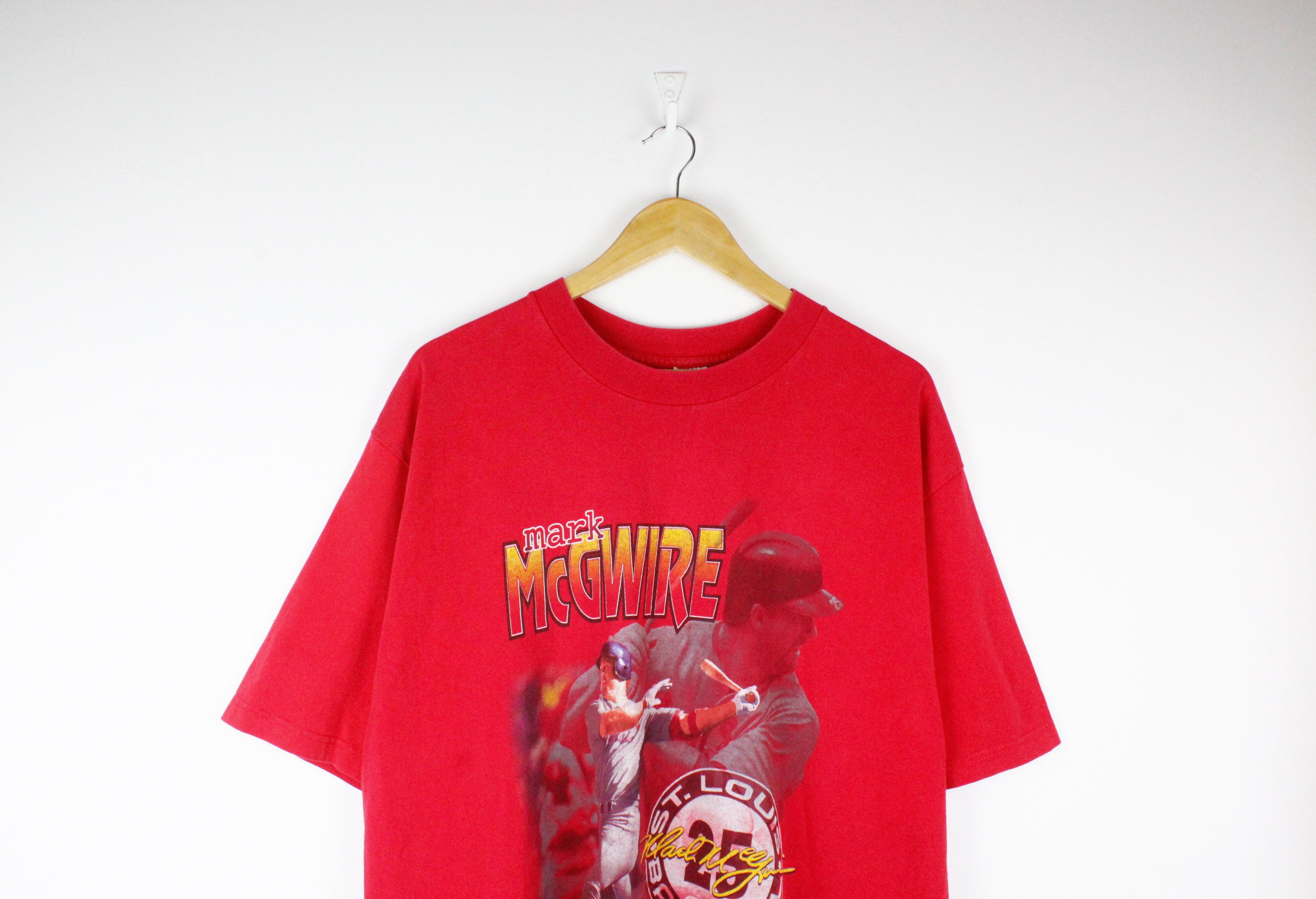 Japanese Brand × Vintage Vintage St. Louis Baseball Mark McGwire Graphic T-shirt Size US XL / EU 56 / 4 - 2 Thumbnail