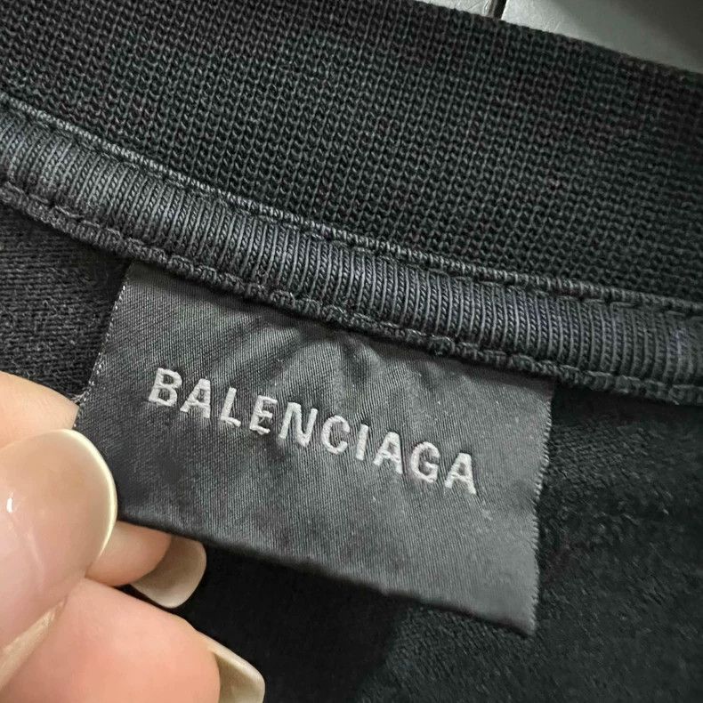 Balenciaga Balenciaga Behind the rhinestone logo short sleeve Size US M / EU 48-50 / 2 - 3 Thumbnail