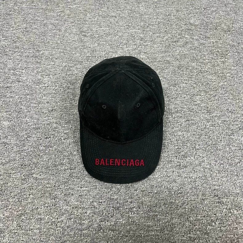 Balenciaga Balenciaga Embroidered Logo baseball cap 2502-Nextarrow Size ONE SIZE - 2 Thumbnail