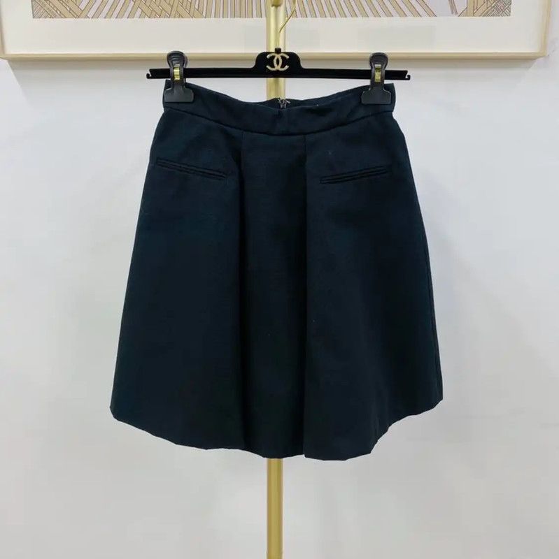 Alexander McQueen Alexander McQueen Black Cotton Skirt for Women 0089 Size 23" - 1 Thumbnail