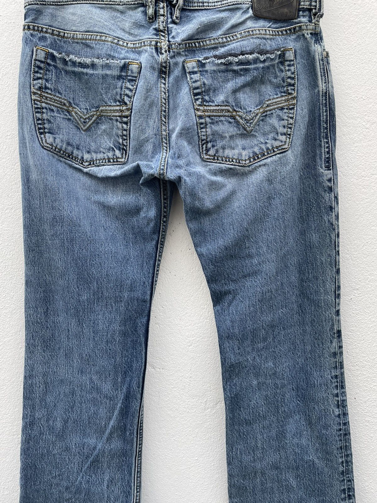 Diesel Vintage Y2K Diesel Flare Denim Jeans Size US 36 / EU 52 - 14 Thumbnail