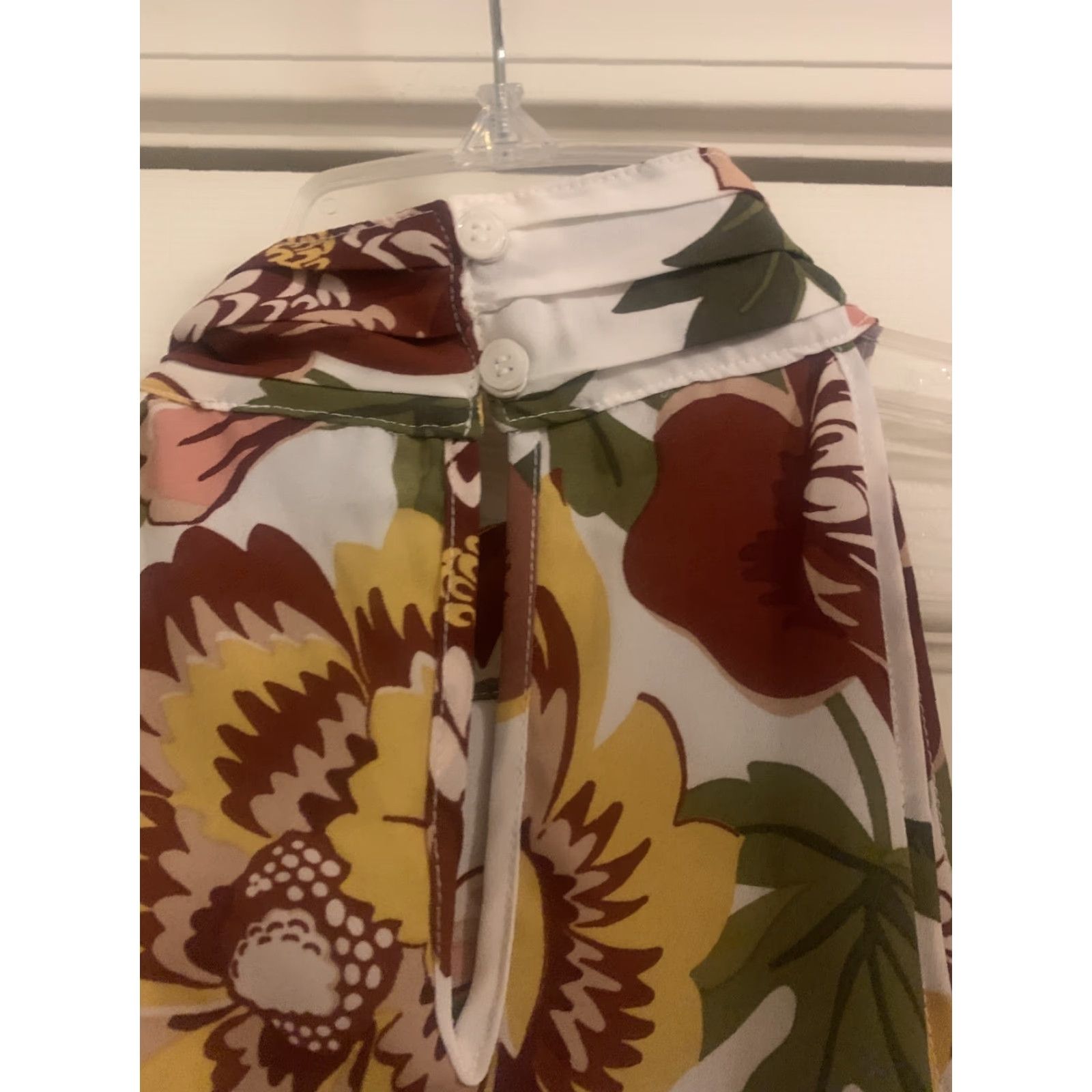 Avenue 7TH Avenue Design Studio New York & Company Tank Top Sleeveless Floral L Multicolor Womens Design Studio Tank Top Sleeveless Floral Womens Size L / US 10 / IT 46 - 8 Thumbnail