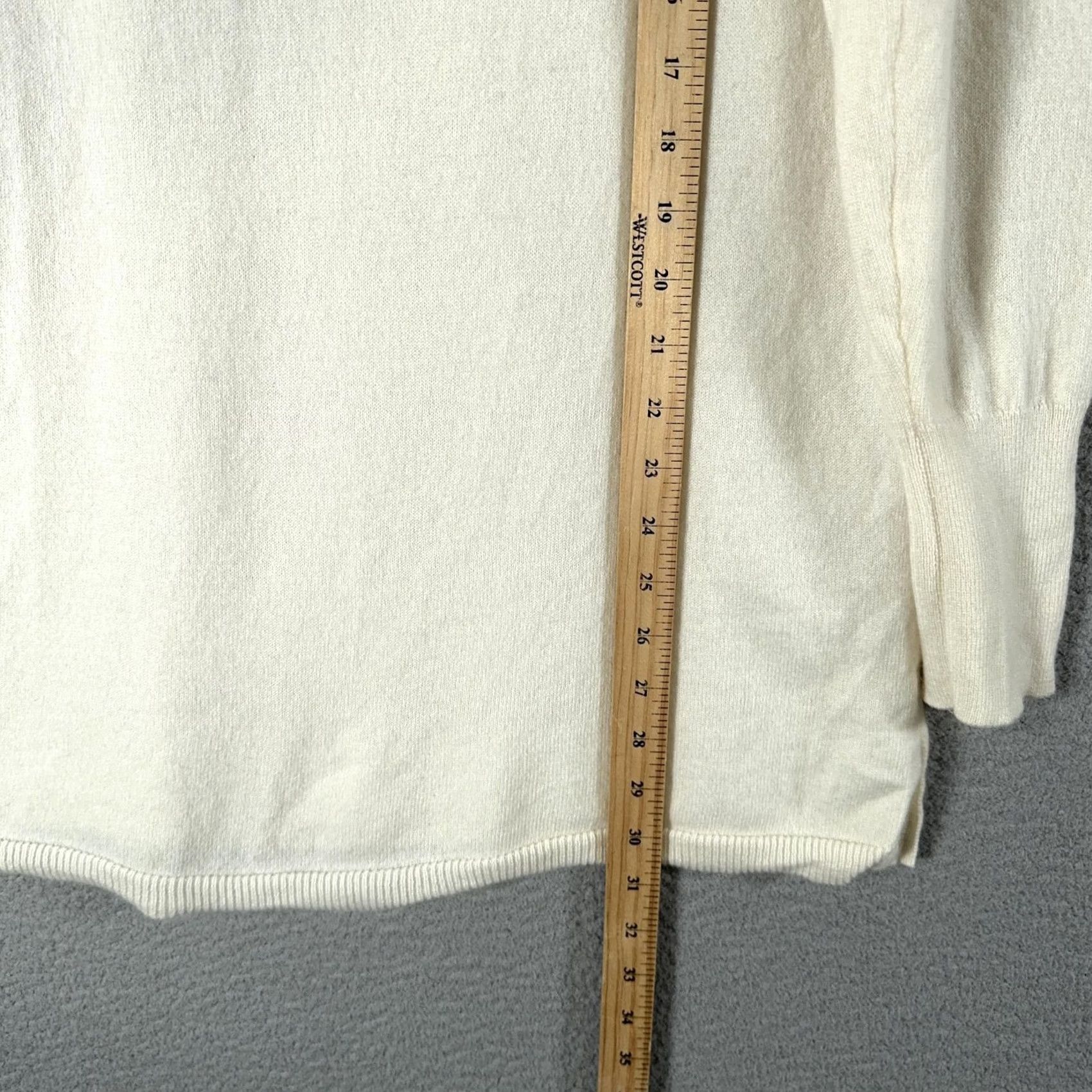 Talbots VINTAGE? No. Talbots White 100% Cashmere Tunic Sweater Womens 1X Cowl Neck Raglan Lightweight Shirt Ladies Plus Size 1X Womens Size XL / US 12-14 / IT 48-50 - 7 Thumbnail