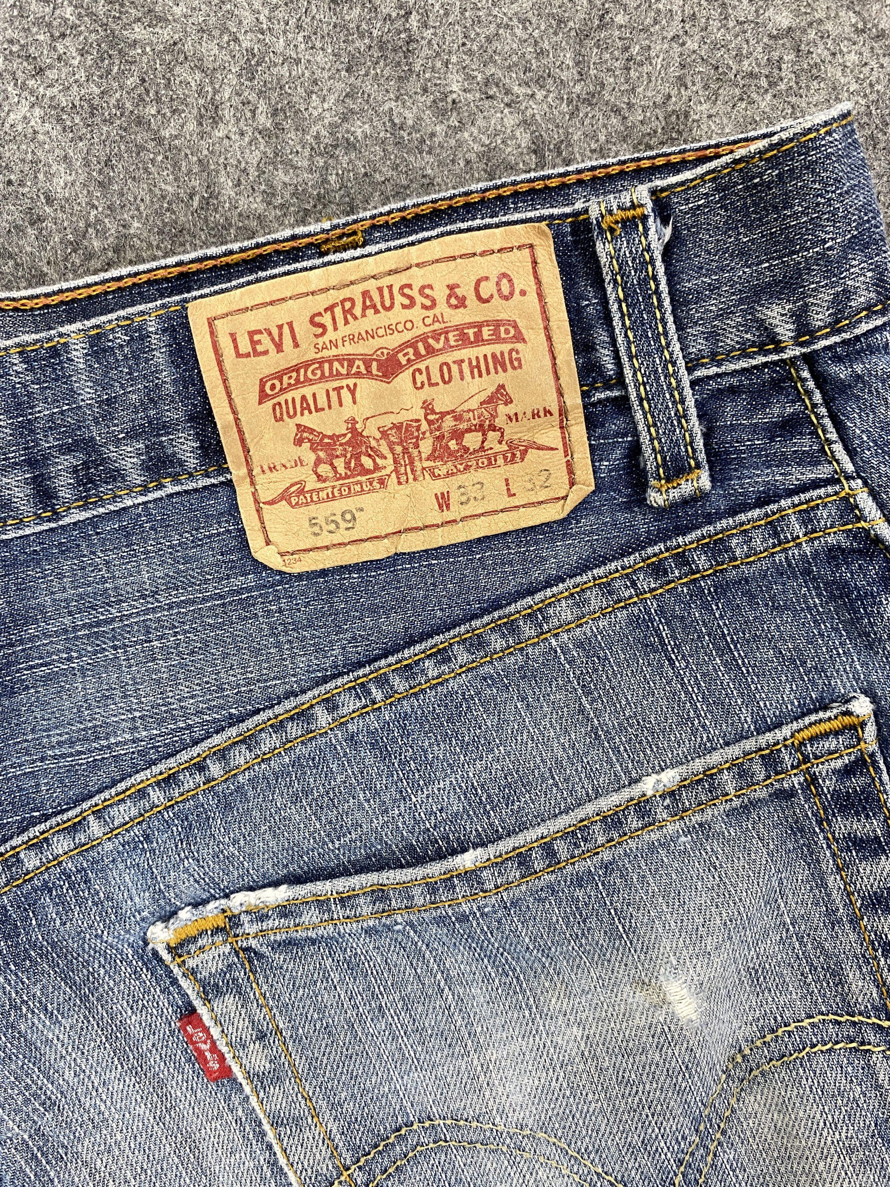 Japanese Brand Distressed Blue Vintage Levi's 559 33x31 Denim -JN1723 Size US 33 - 10 Thumbnail