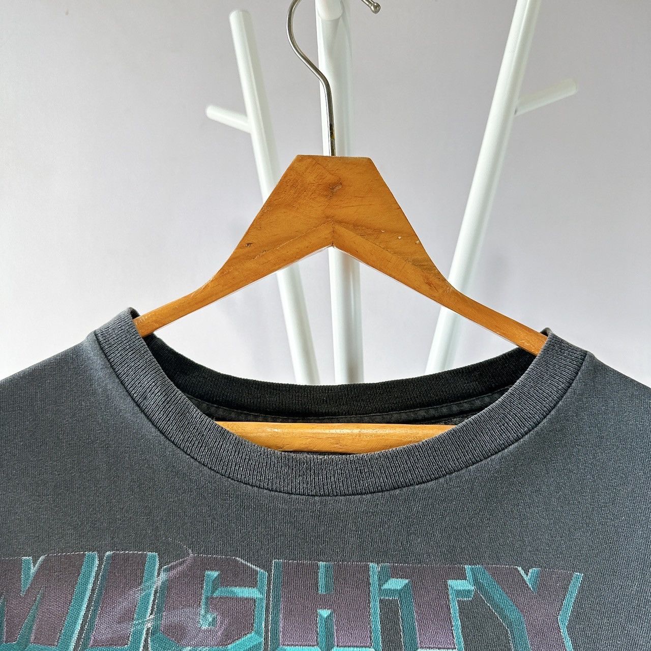 Vintage 90s Anaheim Ducks, Mighty Ducks NHL t-shirt/ XL Size US XL / EU 56 / 4 - 2 Thumbnail