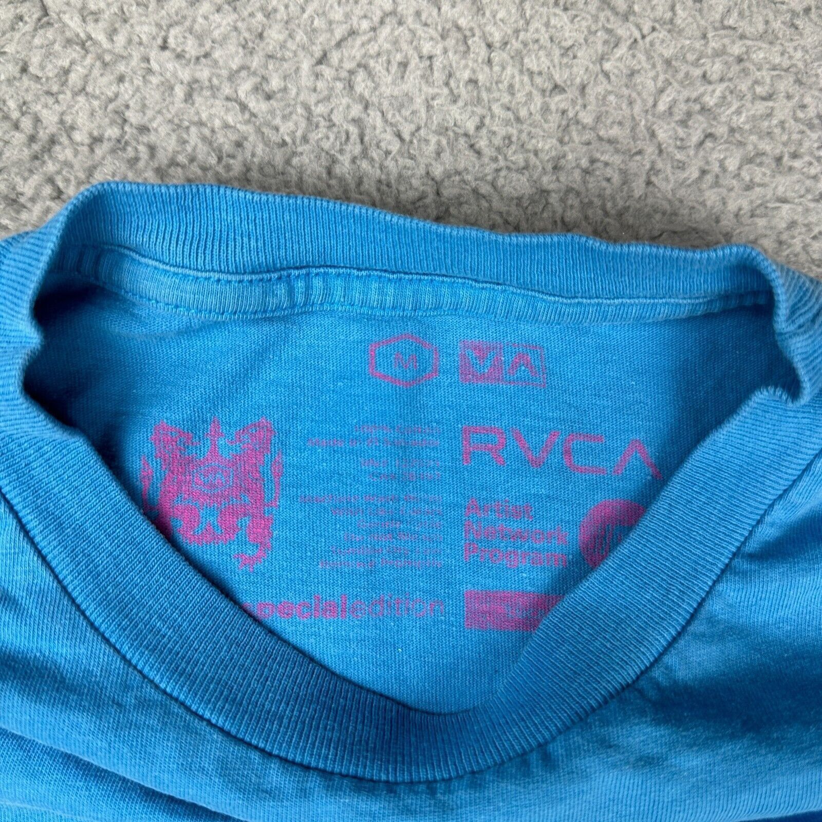 RVCA RVCA Special Edition Front Logo Graphics Pullover T-shirt Size US M / EU 48-50 / 2 - 2 Thumbnail