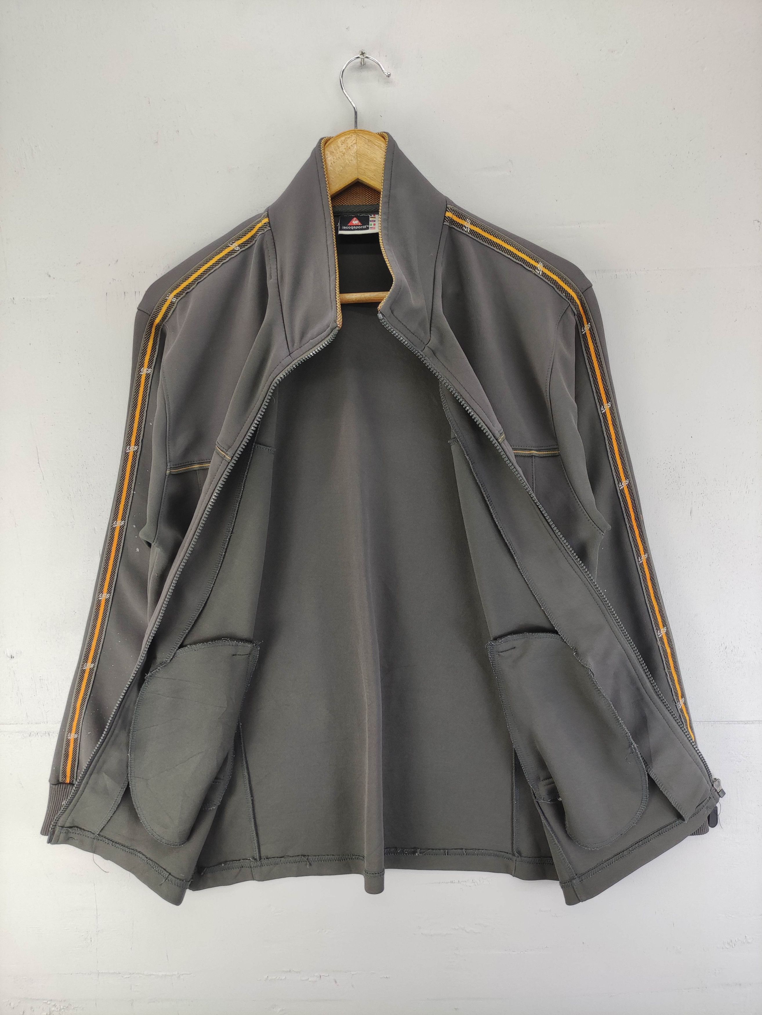 Le Coq Sportif Vintage Le Coq Sportif Track Top Sweater Zipper Size US M / EU 48-50 / 2 - 8 Thumbnail