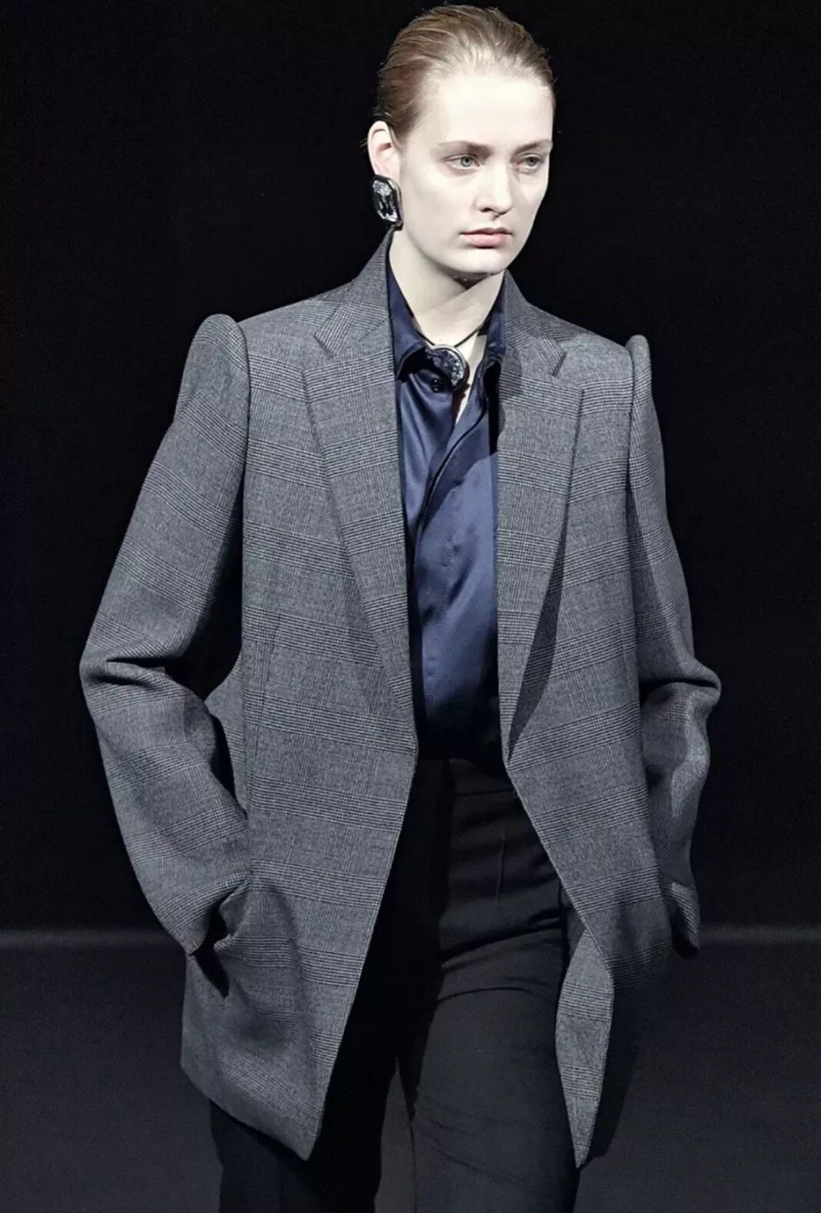 Balenciaga Balenciaga Suspended Shoulder Blazer Size 48R - 2 Thumbnail