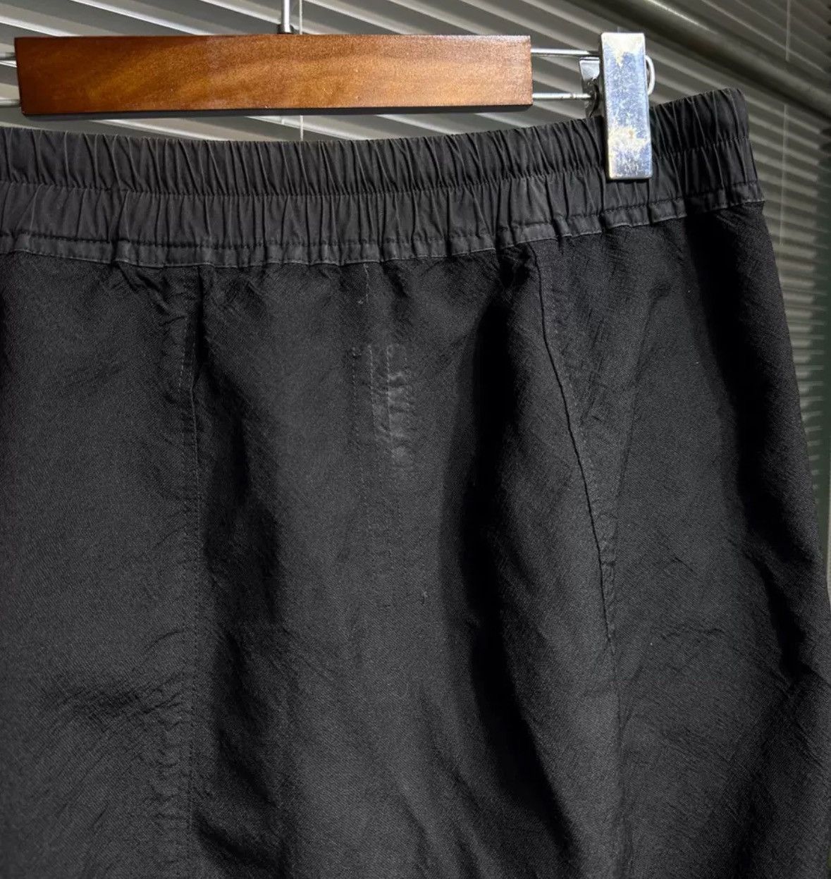 Rick Owens Rick Owens low crotch harem pants, cropped pants Size US 34 / EU 50 - 5 Thumbnail